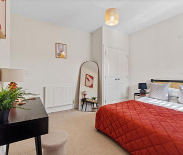 2 bedroom flat to rent - Photo 6