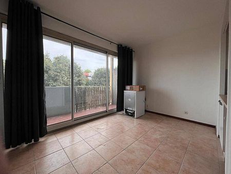 Location appartement 1 pièce 15.72 m² à Montpellier (34000) - Photo 2