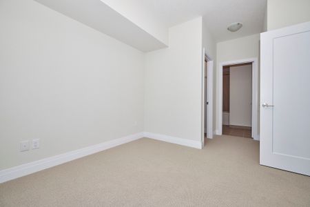 For Lease - 16 CONCORD Place Unit# 545, Grimsby, Ontario - Photo 4