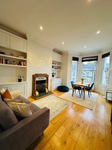 2 Bed Flat, St. Stephens Avenue, W12 - Photo 3