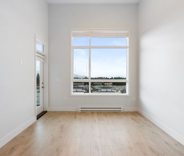 CINEMA APTS - 210B - C210B - Photo 3