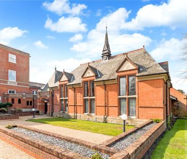 Unique character property in prestigious gated mansion conversion - Photo 5