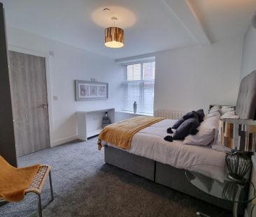 2 bedroom flat to rent - Photo 5