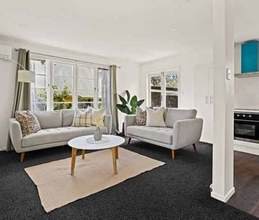 2-Bedroom Home plus one sleep out in Enderley - Photo 1