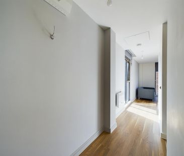 Studio to rent - Photo 5