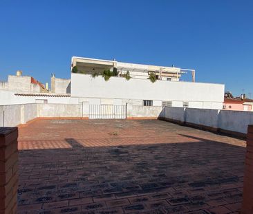 Piso de alquiler en Avenida de Coria, 53, Gelves - Photo 3