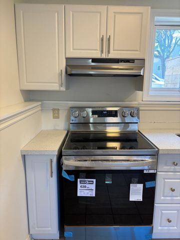 For Lease - 36 Merritt Street Unit# 1- Ground floor, St. Catharines, Ontario - Photo 4