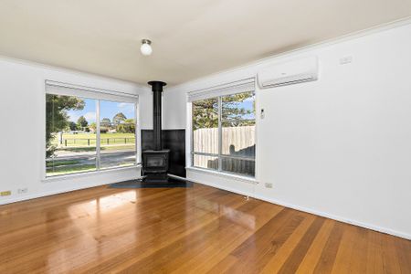 Family-Friendly Living Opposite Pat Rollo Reserve - Photo 4