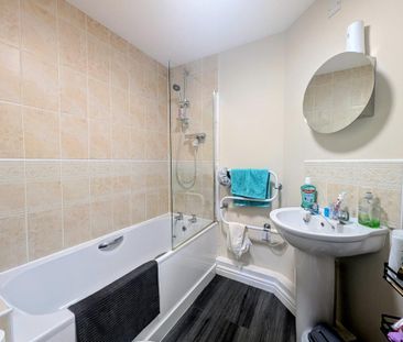 2 bedroom flat to rent - Photo 6