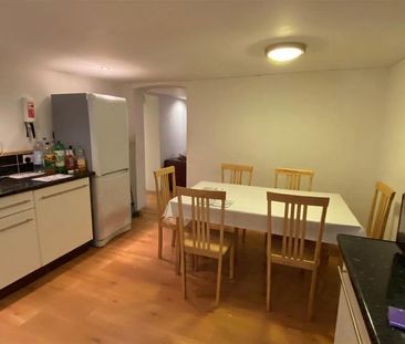 4 bedroom house to rent - Photo 4
