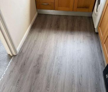 Ware, SG12 - Photo 3