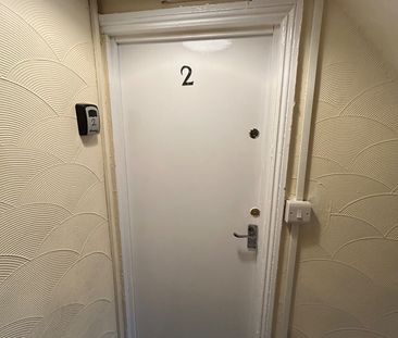 Studio Flat, Claremont Place, LS12 - Photo 2