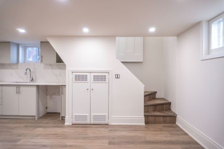 For Lease - 148 Martin Grove Road Unit# Lower, Toronto, Ontario - Photo 4