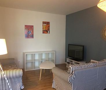 Appartement meublé à louer - 3 pièces - 59 m² - Photo 2