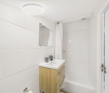 Appartement 3.5 pièces rénové avec charme à Crassier - Photo 3