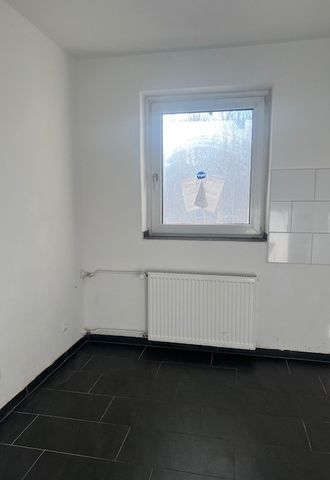 Geräumige 2 Zimmer Wohnung mit Balkon und Gemeinschaftsgarten! - Photo 2