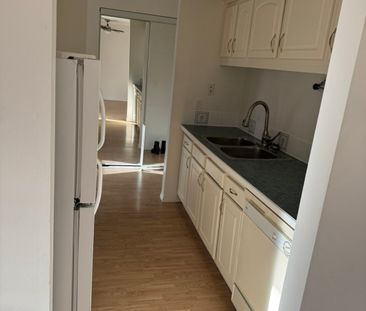 Eagle Ridge by the River – 2 bedroom condo - Photo 5