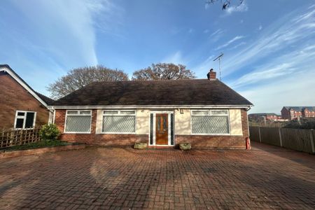 Whaddon Drive, CHESTER - Photo 3