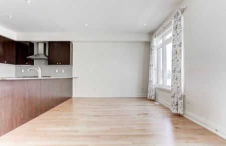 For Lease - 30 McClary's Way, Markham, Ontario - Photo 3