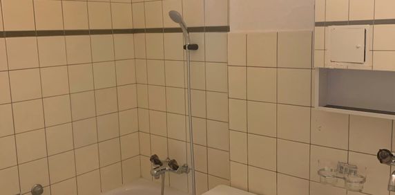 1 Zimmer, 30 m², 3. Stock - Photo 2