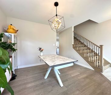 For Lease - 3073 Travertine Way, Barrhaven, Ontario - Photo 3