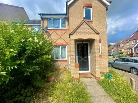 3 bedroom terraced house to rent - Photo 2