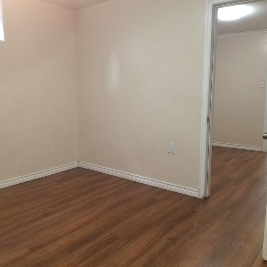 For Lease - 182 Confederation Drive Unit# Basement-1, Toronto, Ontario - Photo 1