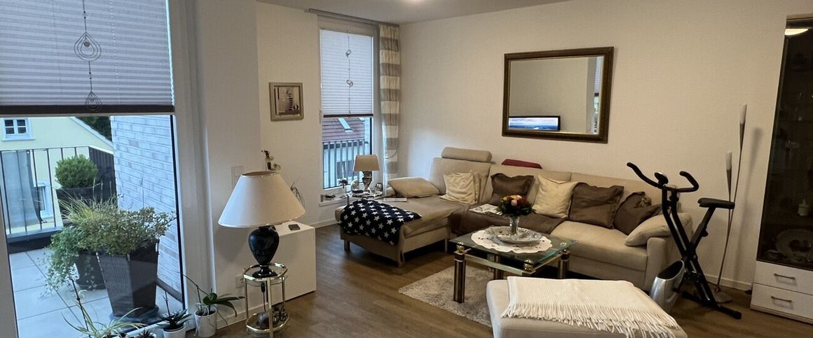 Exklusives Wohnen mit großer Dachterrasse in top Lage! - Foto 1