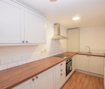 7 Strandburn Park, Belfast, BT4 1ND - Photo 6