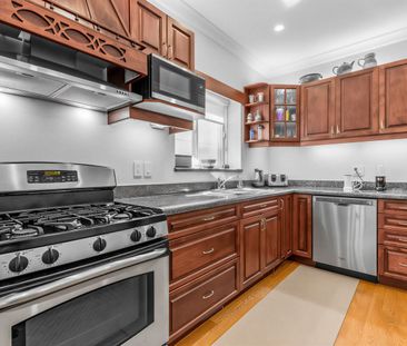For Lease - 21 Hadley Road, Toronto, Ontario - Photo 1