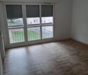 Location Appartement à LE PONT DE CLAIX - Photo 2