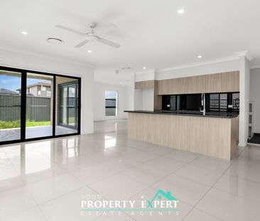 Spacious Family Home - Photo 1