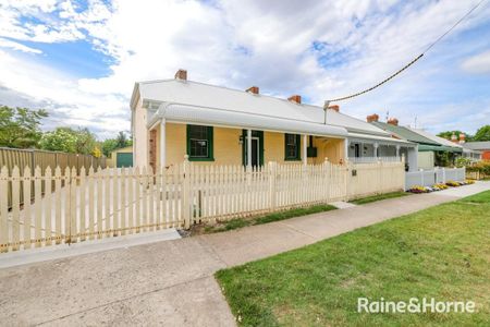 171 Rankin St, Bathurst, NSW 2795 - Photo 4