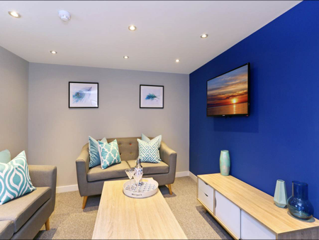 Silver Royd Hill (room 2), Armley , Leeds - Photo 4