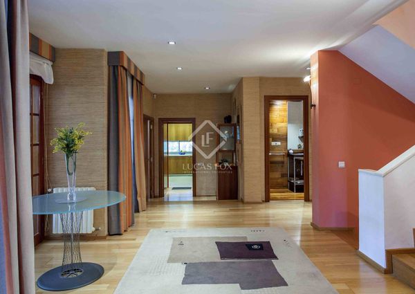 Luxurious villa to rent in one of the best urbanisations in El Bosque