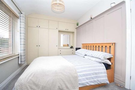 Gordon Avenue, Ossett, WF5 - Photo 2