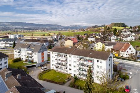 Geräumige Familienwohnung im Grünen - Foto 3