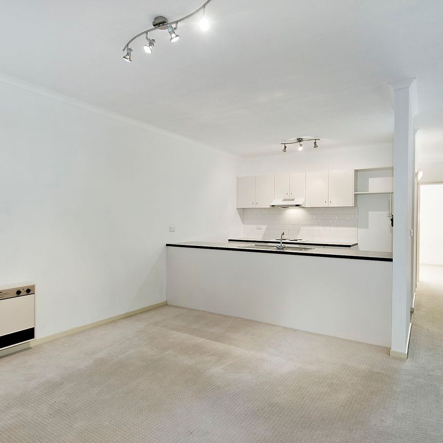 Unit 10/75 Drummond Street, - Photo 1