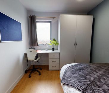 1 bedroom in a house share to rent - Photo 4