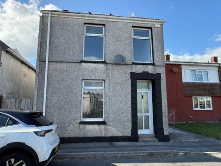 Biddulph Estate, Llanelli, SA15 - Photo 3
