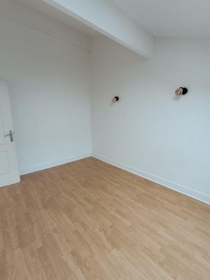 APPARTEMENT 2 pièce(s) - 57m² - Photo 1