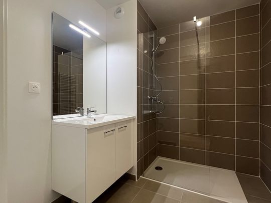 Location Appartement 2 pièces 49m² DARDILLY 69570 - Photo 1