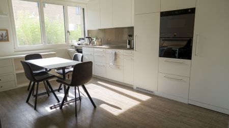 Modernes Studioapartment an exklusiver Lage in Zug - Foto 5