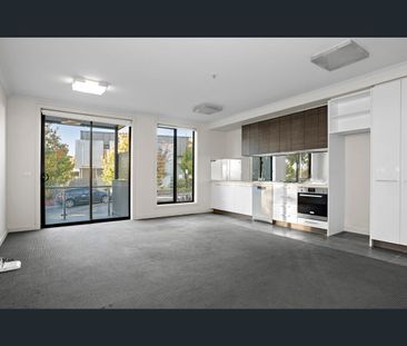 1/2 Yarra Bing Crescent, Burwood, Vic 3125 - Photo 5