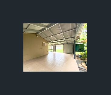 Spacious Family Home with Large Yard & Entertaining in Sought-After... - Photo 6