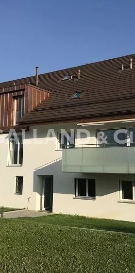 Studio avec terrasse et jardin commun - Photo 1