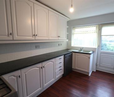 3 bedroom detached house to rent - Photo 5