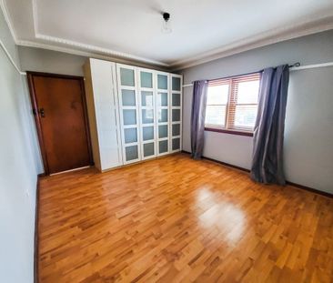 A lovely home close to town - Photo 5