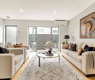 Iconic Freemans Bay Living – Prime Franklin Road Location - Photo 2