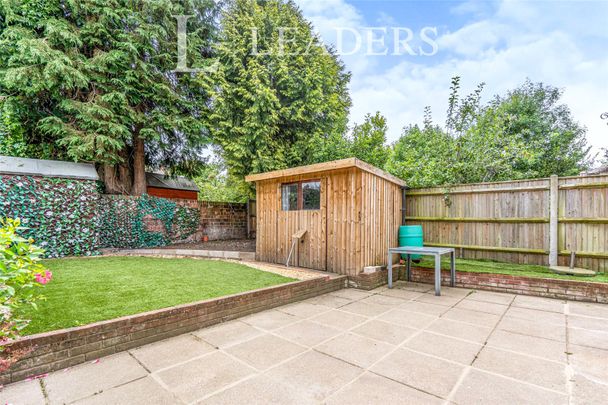 3 bedroom house to rent Newlands Avenue, Southampton, SO15 - Photo 1